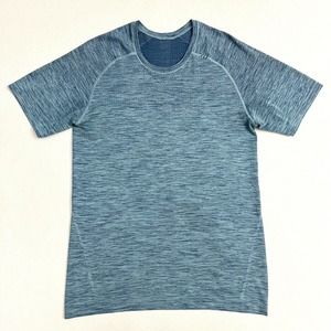 Lululemon Men Blue Space Dye Seamless Metal Vent Tech SS Short Sleeve.